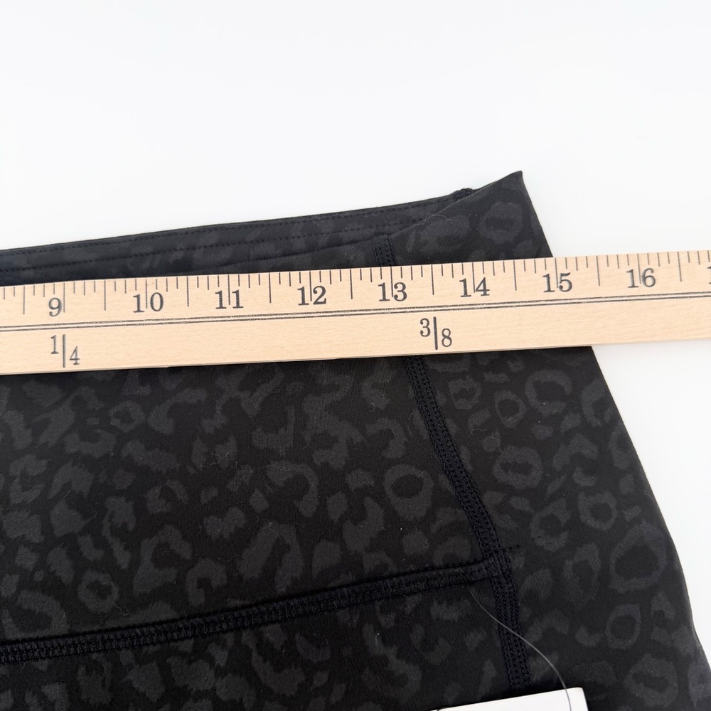 Glyder Black Leopard Embossed Leggings NWT Plus Size 2X High Rise Pockets - Picture 10 of 11